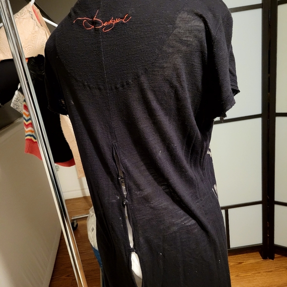 Desigual artsy v-neck tee - Picture 2 of 3